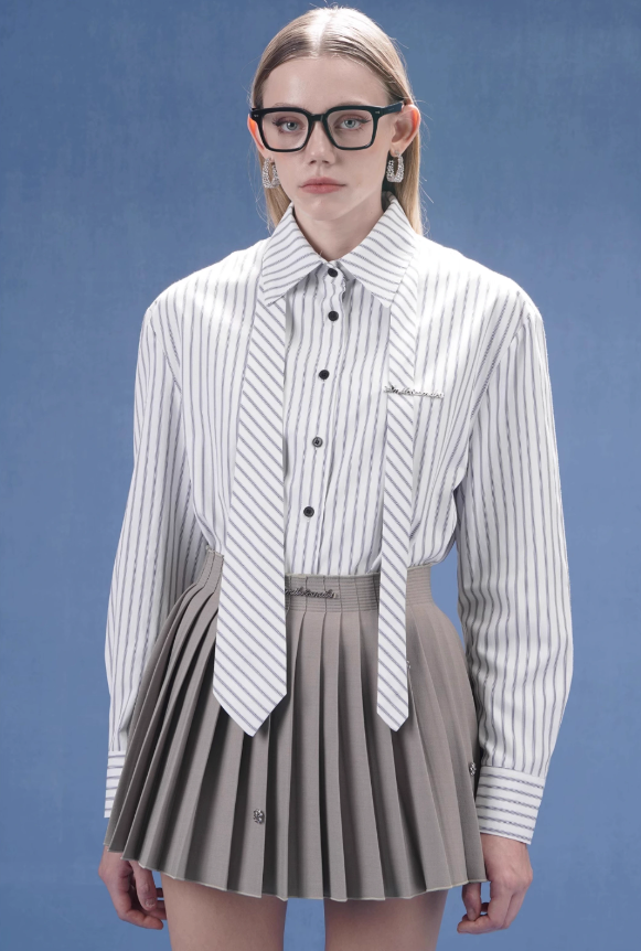 Metal Logo Mung Bean Green Pleated Skirt
