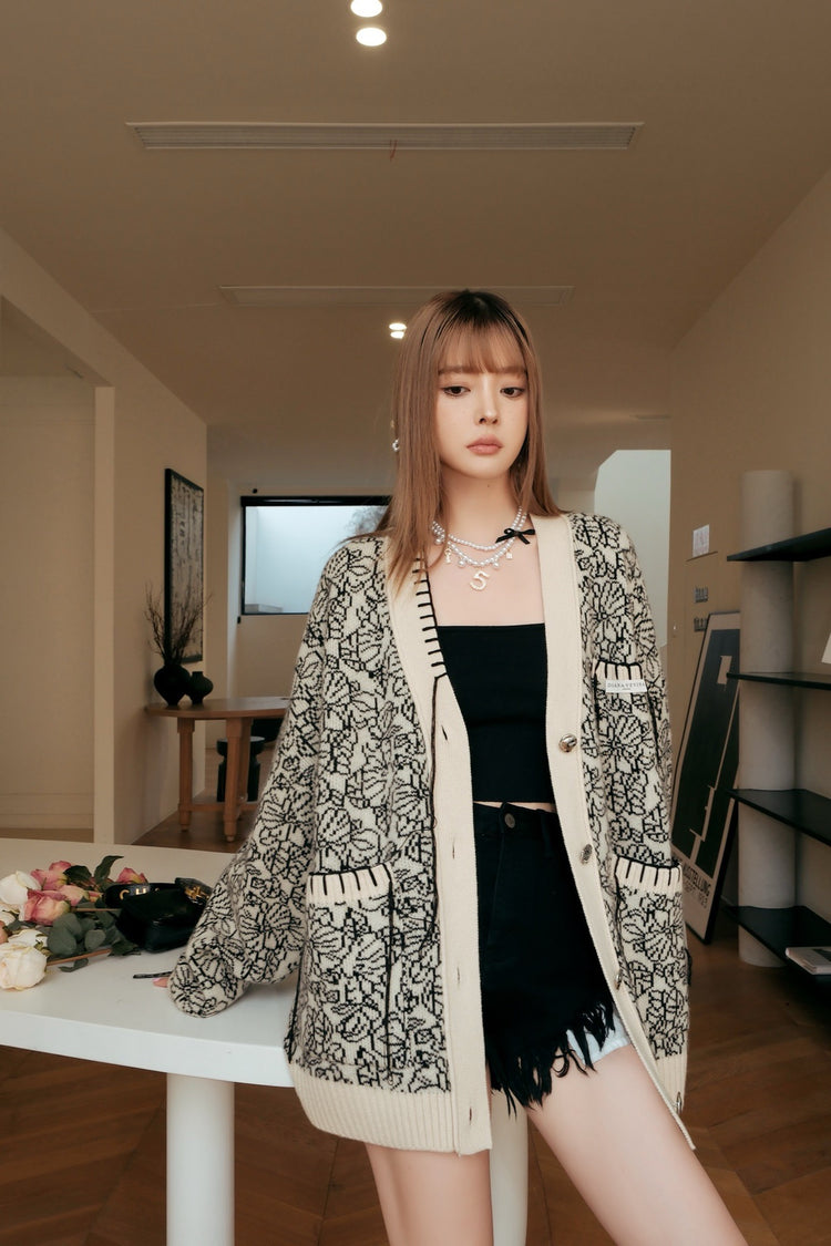 Beige Abstract Pattern Totem Cardigan