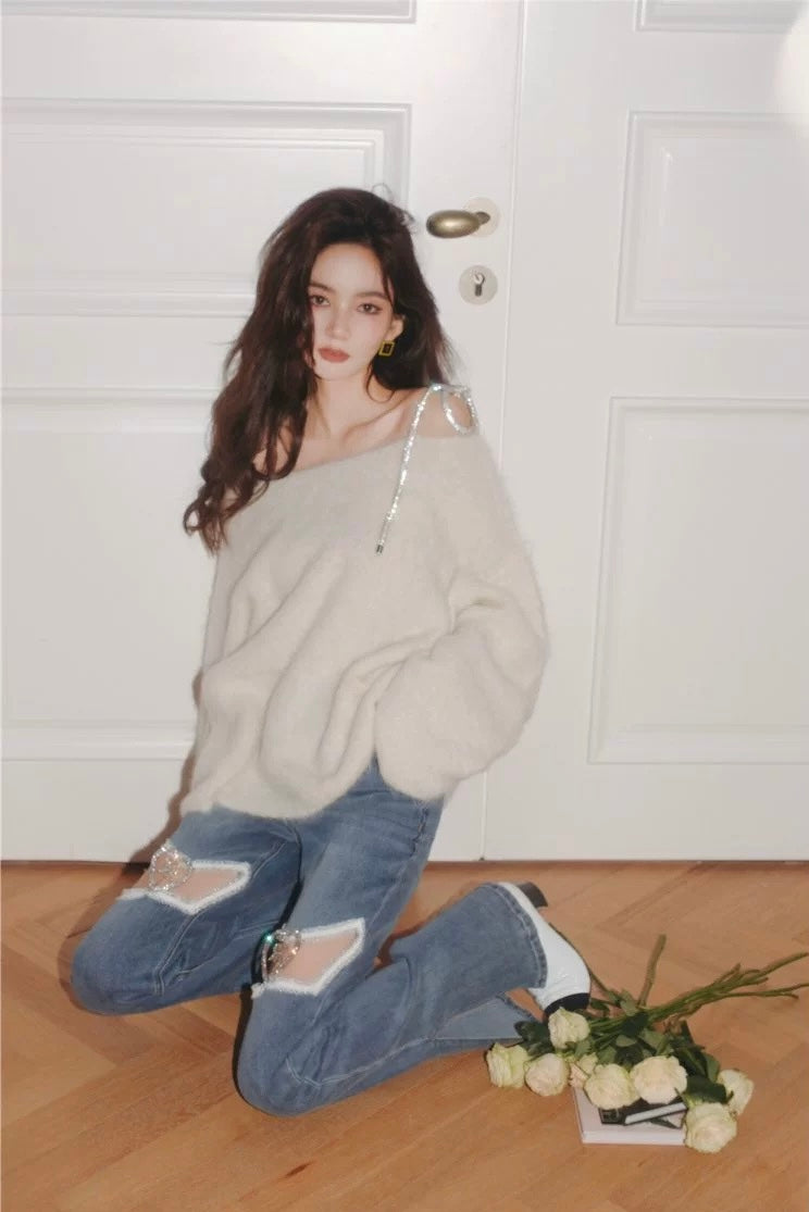 White Alpaca Wool Off-shoulder Sweater