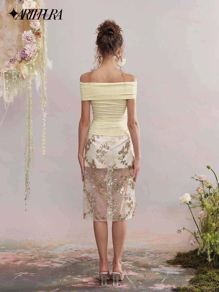 Off-Shoulder Phalaenopsis Knitted Top