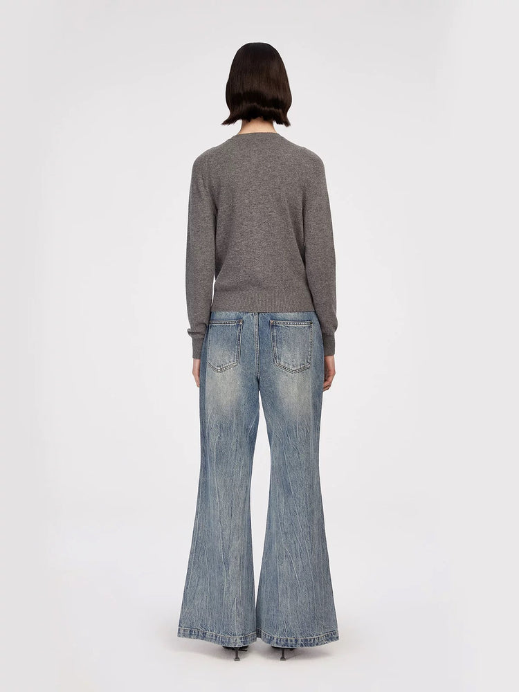 Versatile Slim-Fit Knit Cardigan