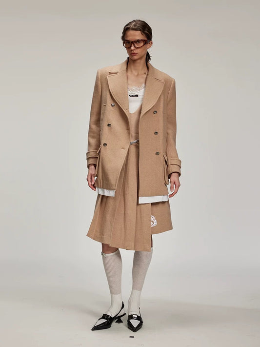 Silhouette Design Wool Short Coat