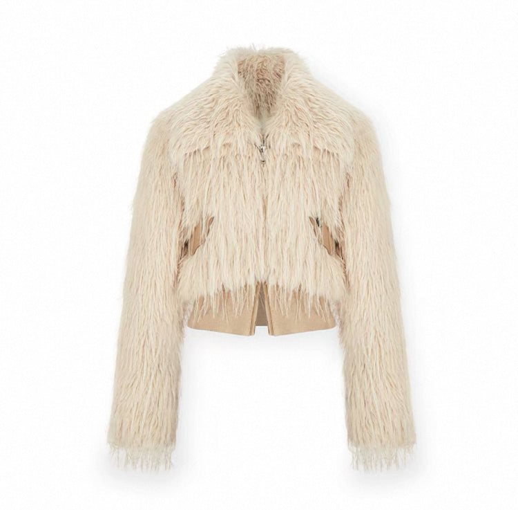 Song of the Wanderer - Short Fur Coat