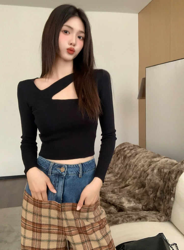 Scoop-Neck Cropped Knit Top