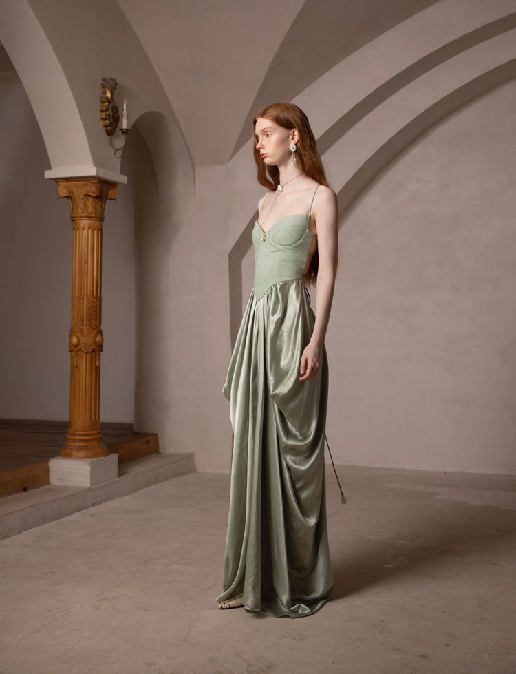Vintage Palace-Style Backless Camisole Dress