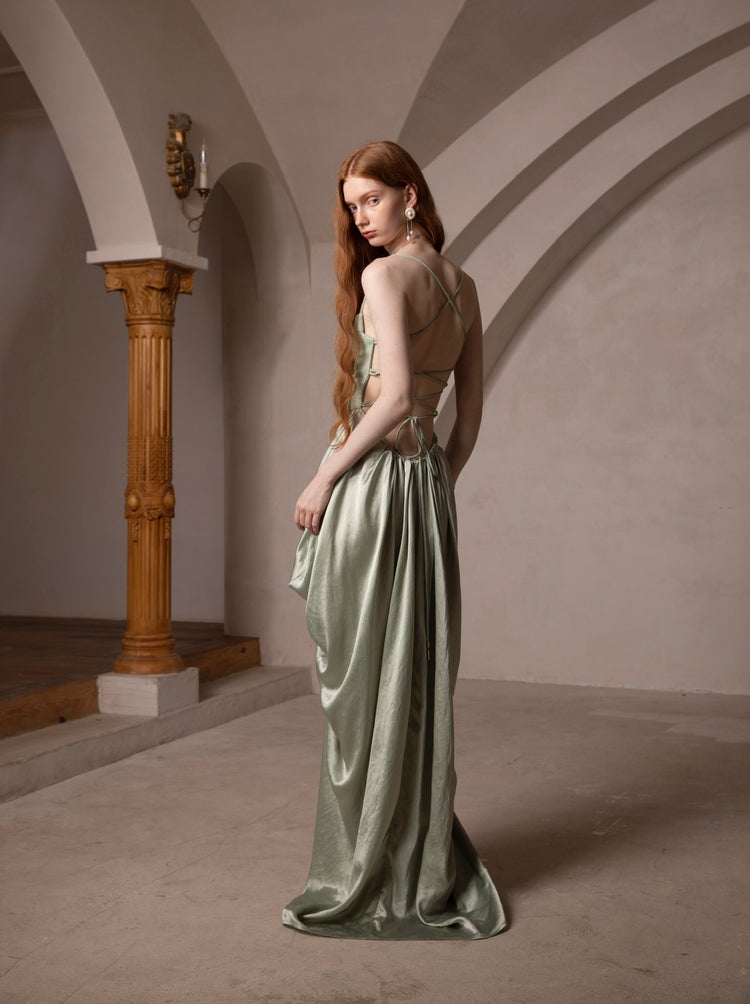Vintage Palace-Style Backless Camisole Dress