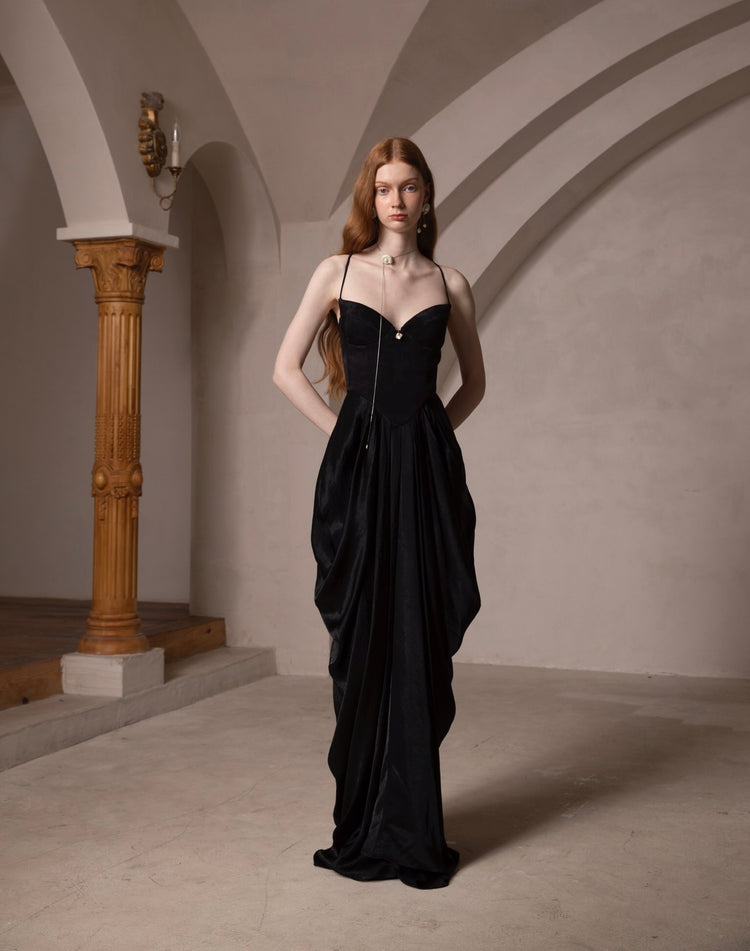 Vintage Palace-Style Backless Camisole Dress