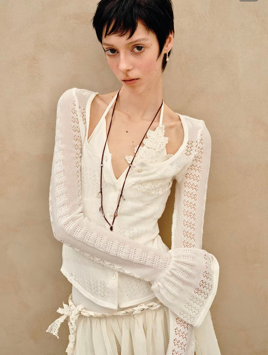 Wide Scoop-Neck Fitted Knit Cardigan