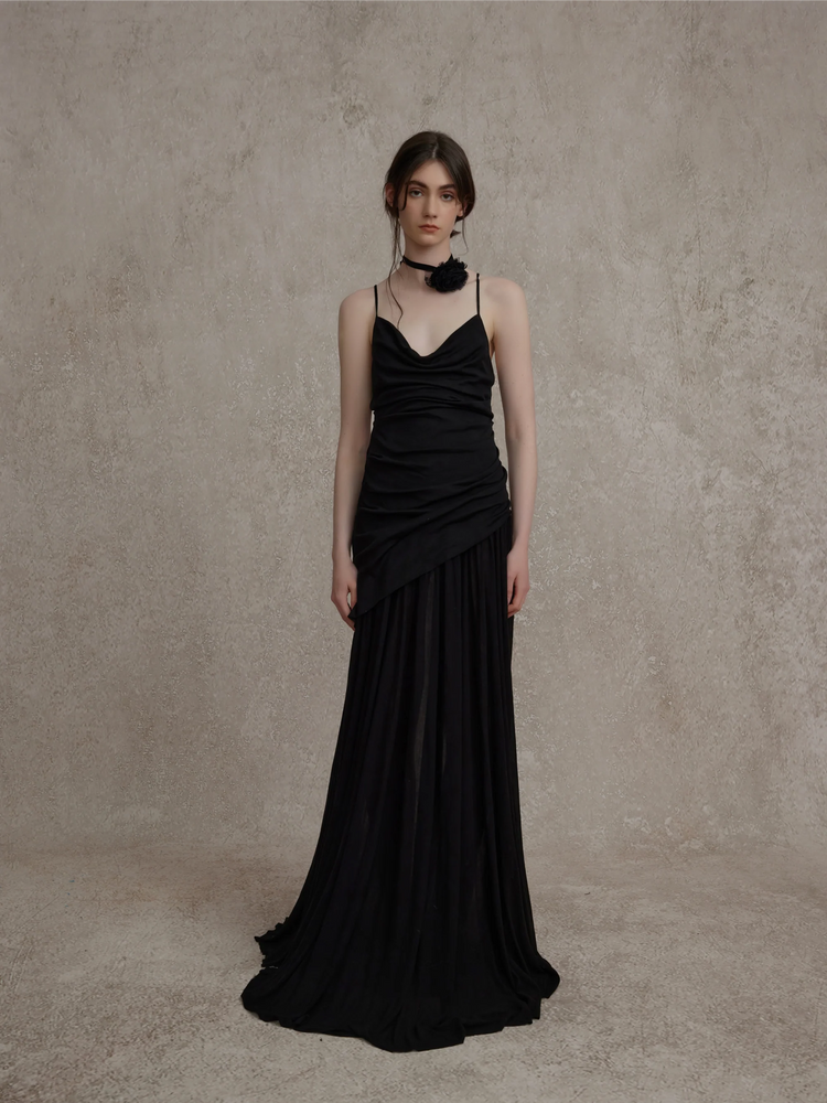 Black Knitted Swing Collar Maxi Dress