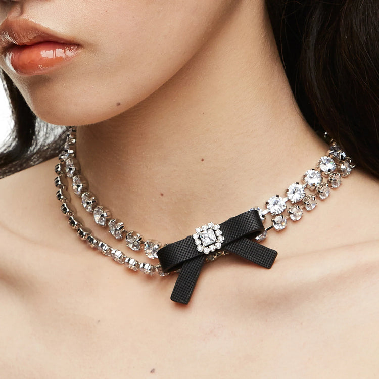YVMIN X SHUSHUTONG / Rubber Bow Gemstone Necklace