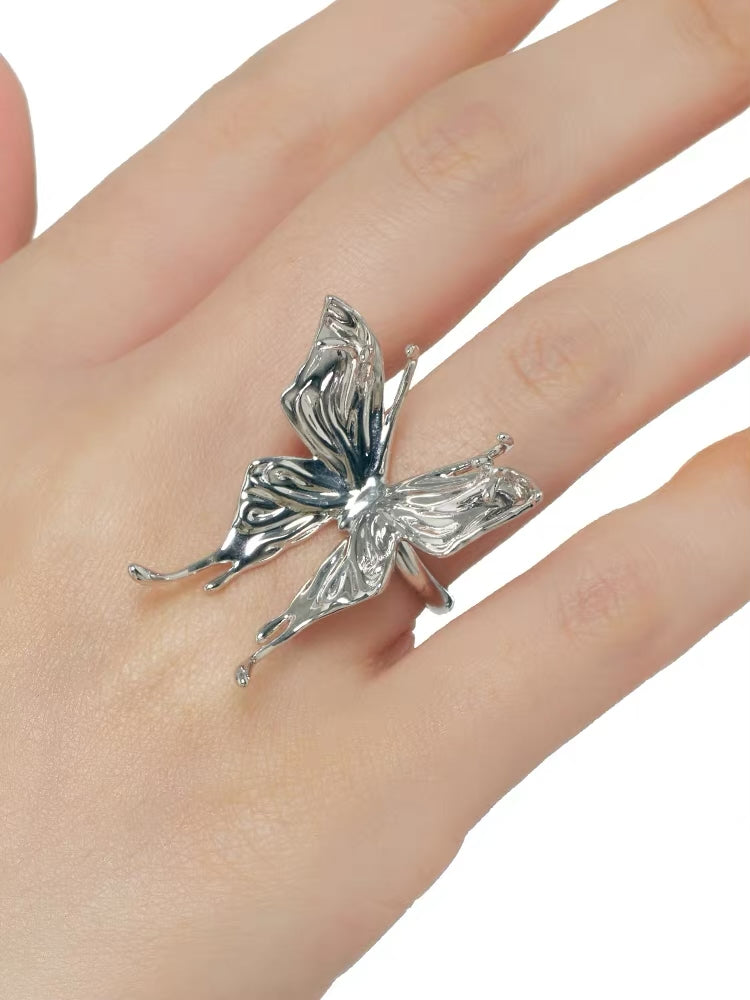 Liquefied Butterfly Knuckle Ring