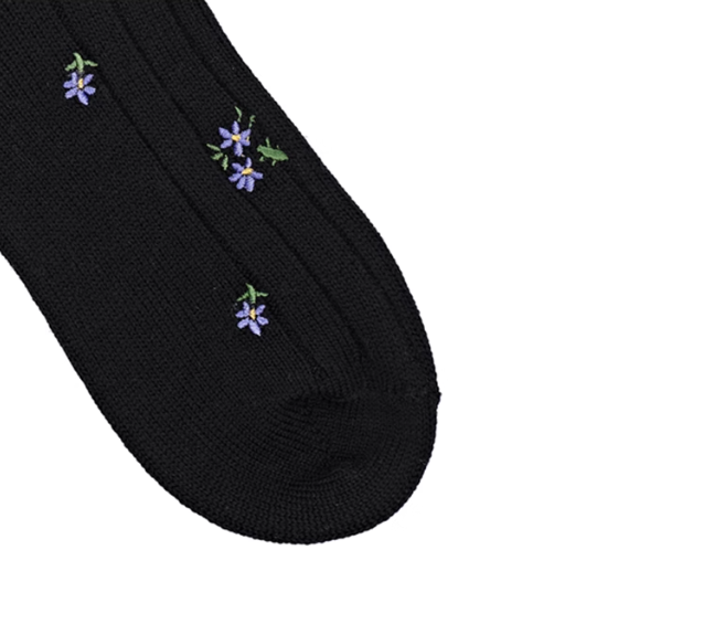 Small Floral Embroidered Raw Edge Socks