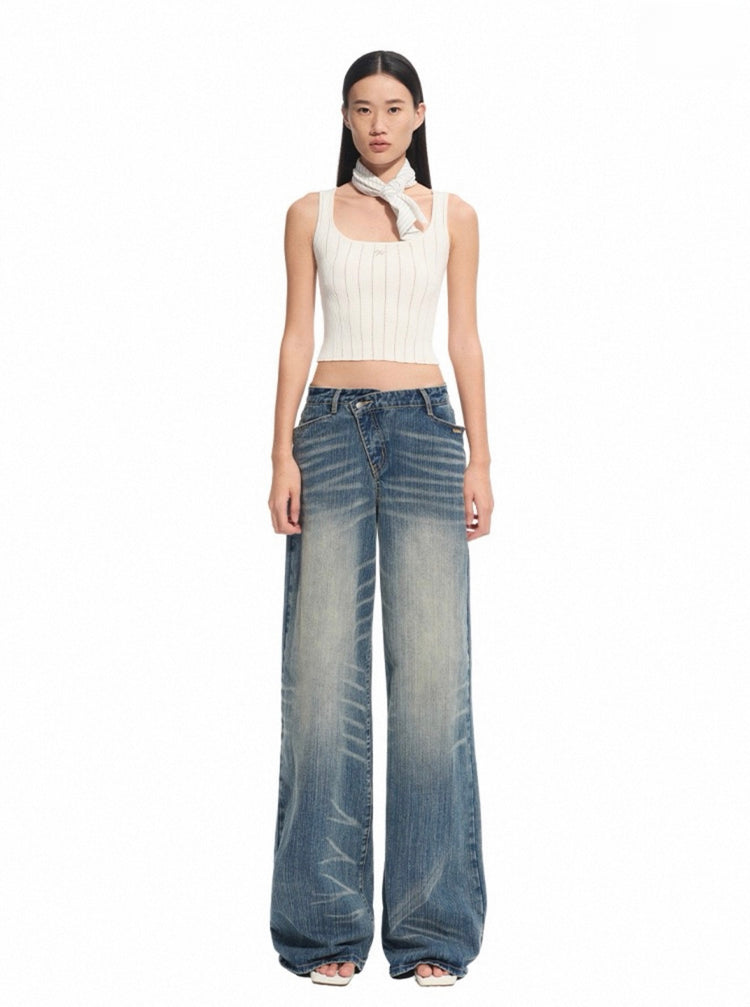 Void Structure Knitted Vest