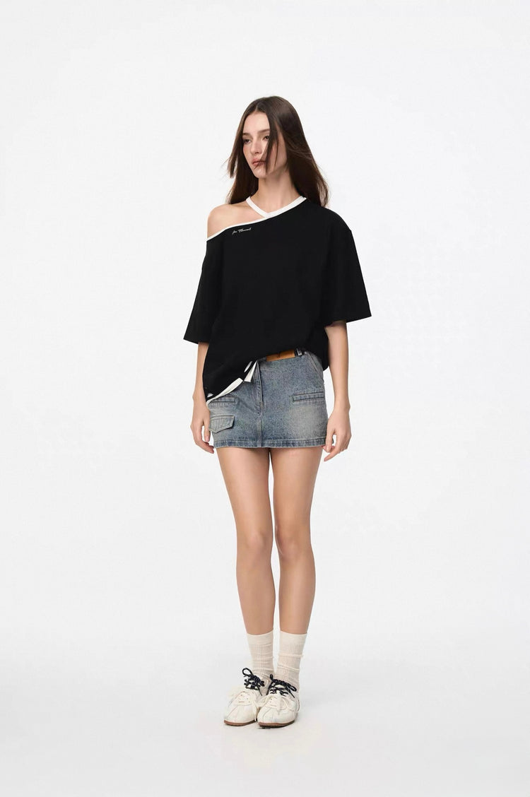 Loose Off-shoulder T-shirt