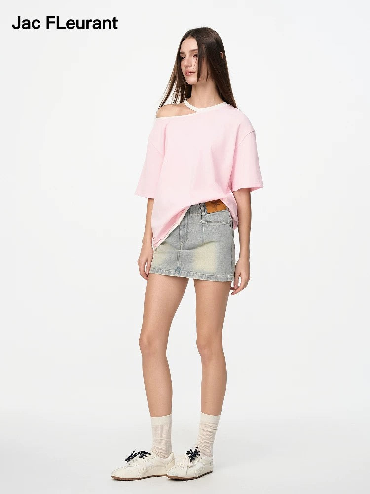 Loose Off-shoulder T-shirt