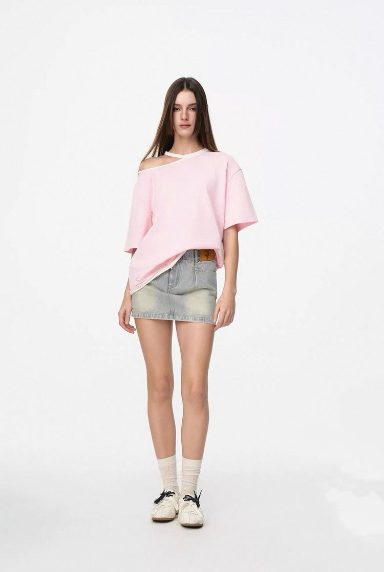 Loose Off-shoulder T-shirt