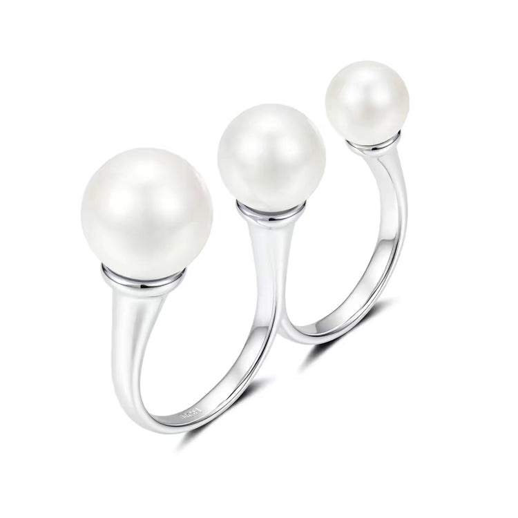 Trio Pearl Linked Rings