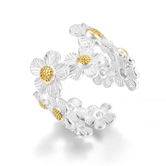The Gilded Daisy Ring