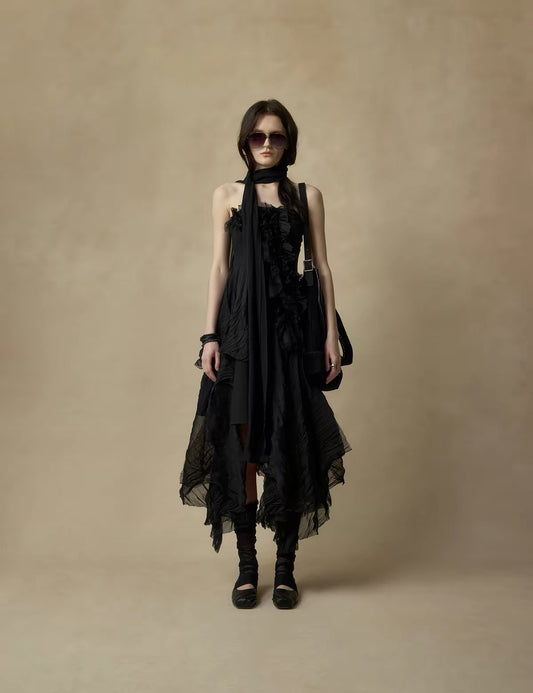 Black Heavy-Detailing Smocked Strapless Dress