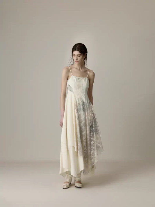 Lace Panelled Open-back Dress