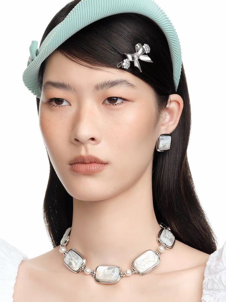 YVMIN X SHUSHUTONG / Short Bowknot Gemstone Hair Clip