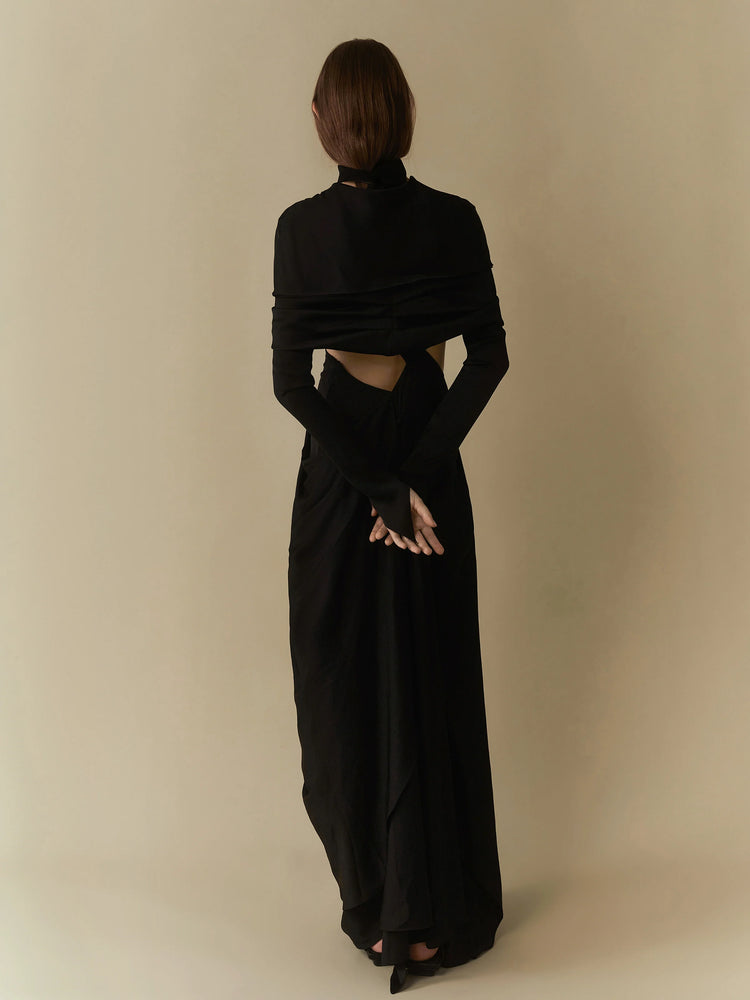 Black Pleated Seam Dress Long