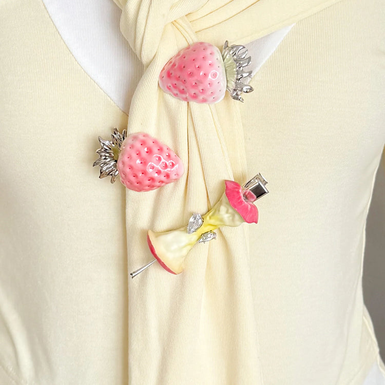 Paradise / Apple Core Hair Clip