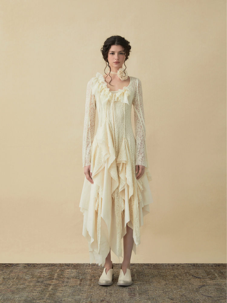 White Woolen Dress With Corsage