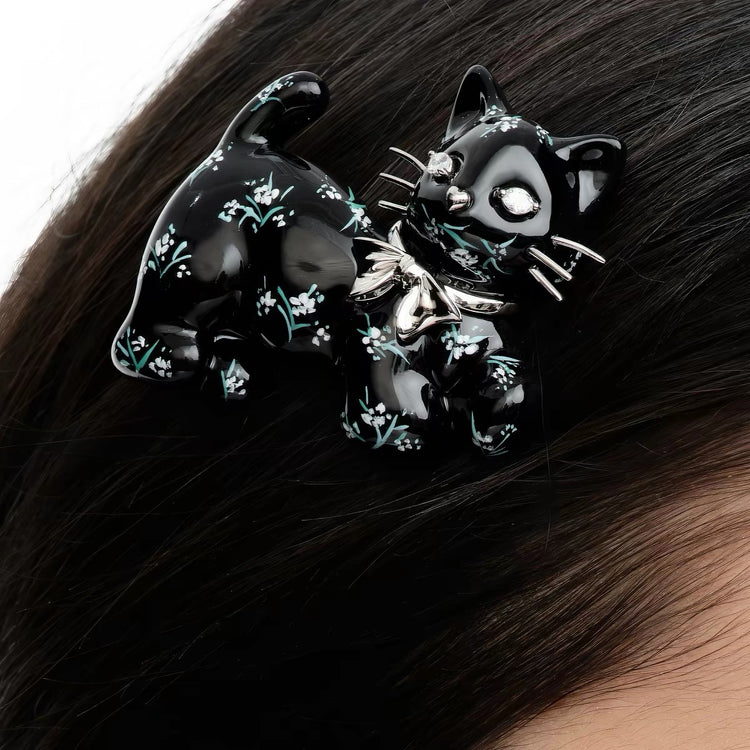 Cookie Cat Hair Clip